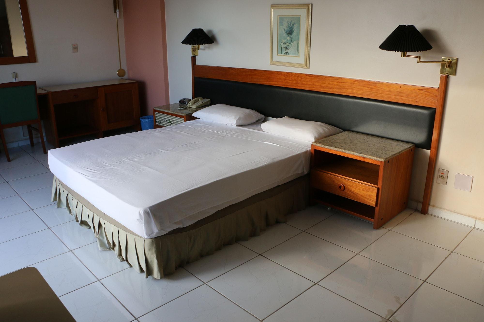 Taj Mahal Hotel Nin Ngoại thất bức ảnh