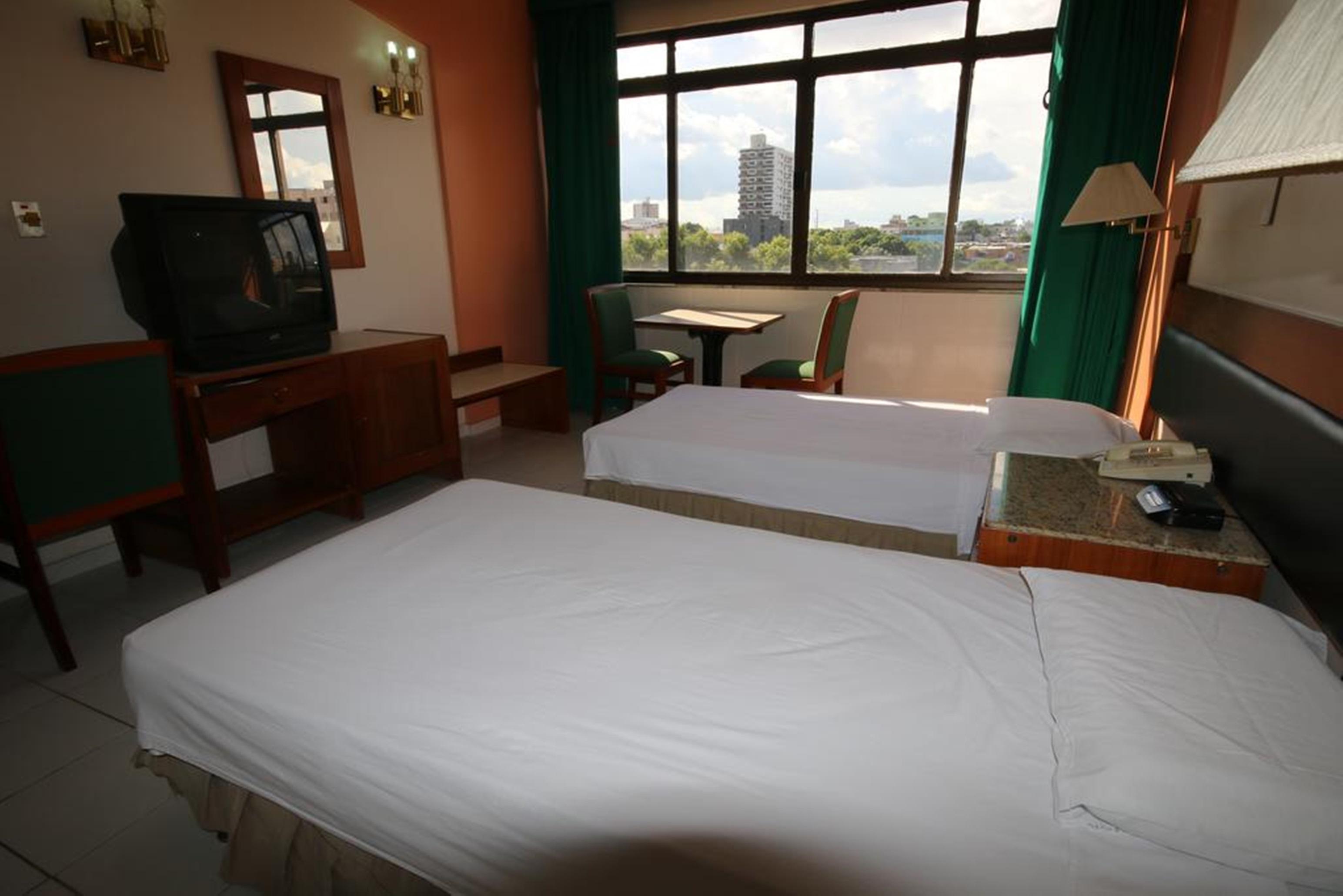 Taj Mahal Hotel Nin Ngoại thất bức ảnh
