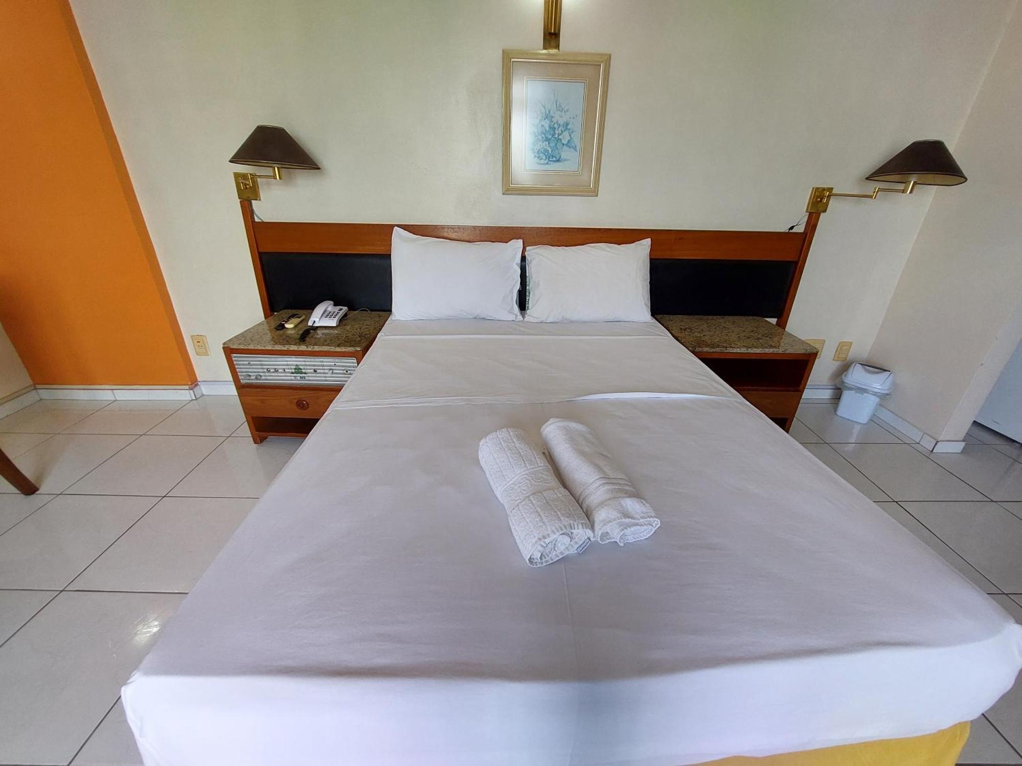 Taj Mahal Hotel Nin Ngoại thất bức ảnh